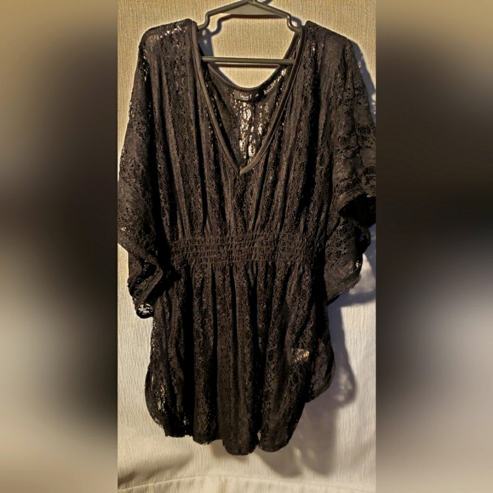 Love J Usa black lace top